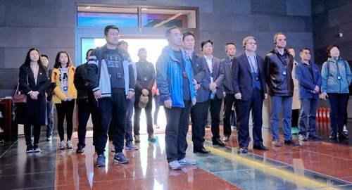 http://www.sdtbu.edu.cn/__local/B/04/F1/EE40C860F9E620498B39B7BE74D_489E3F15_15B94.jpg